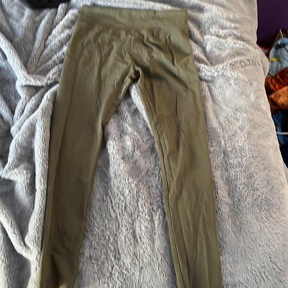 green leggings from target M